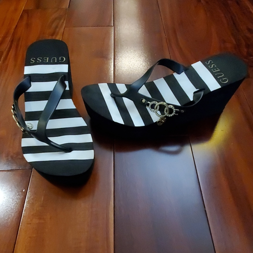 Sandles